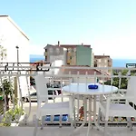 Zora Guest house