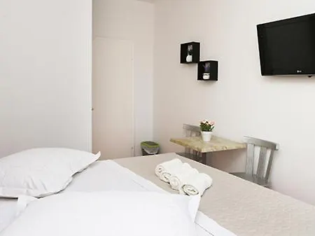Zora 3* Makarska