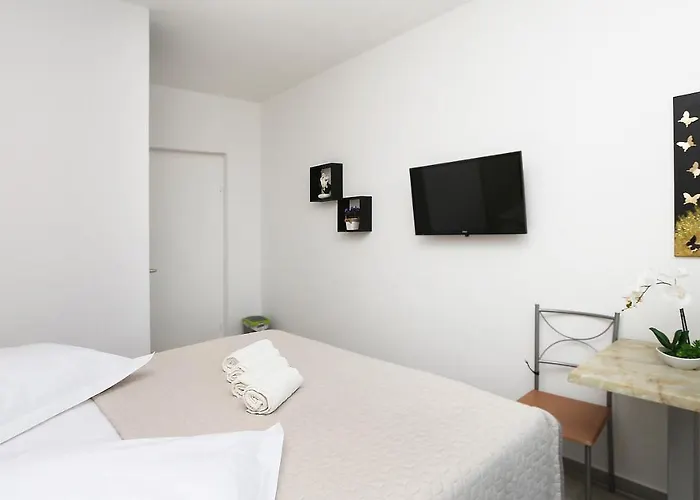 Zora Vendégház Makarska