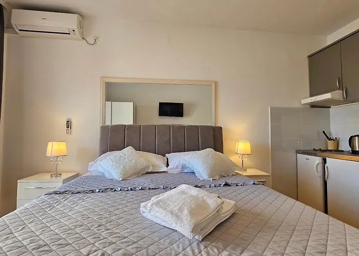 Pensjonat Zora Makarska